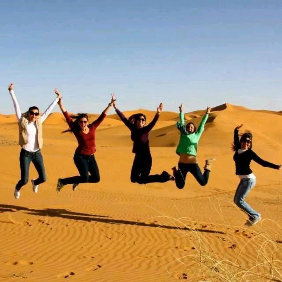Desert Lover'S Luxury Camp مرزوكة المظهر الخارجي الصورة